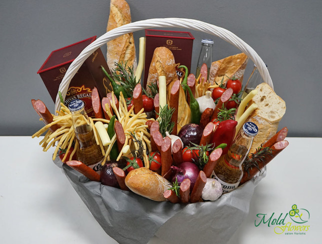 Gift Basket for Men No. 2 (made to order, 24 hours) photo